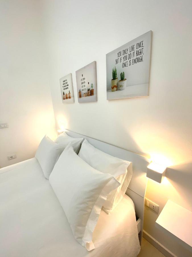 Dai 3 Santi Bed & Breakfast Lecce Bagian luar foto