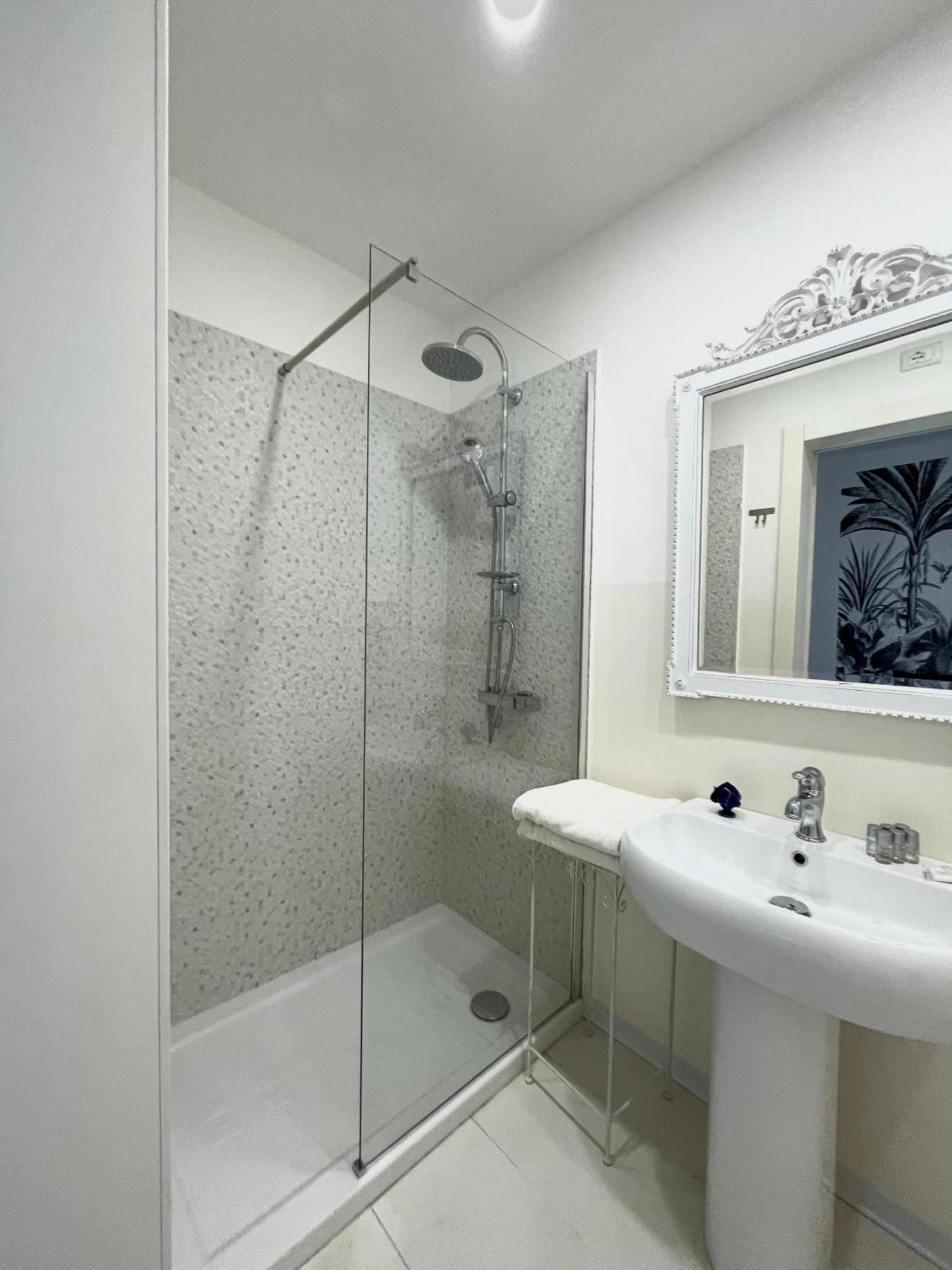 Dai 3 Santi Bed & Breakfast Lecce Bagian luar foto